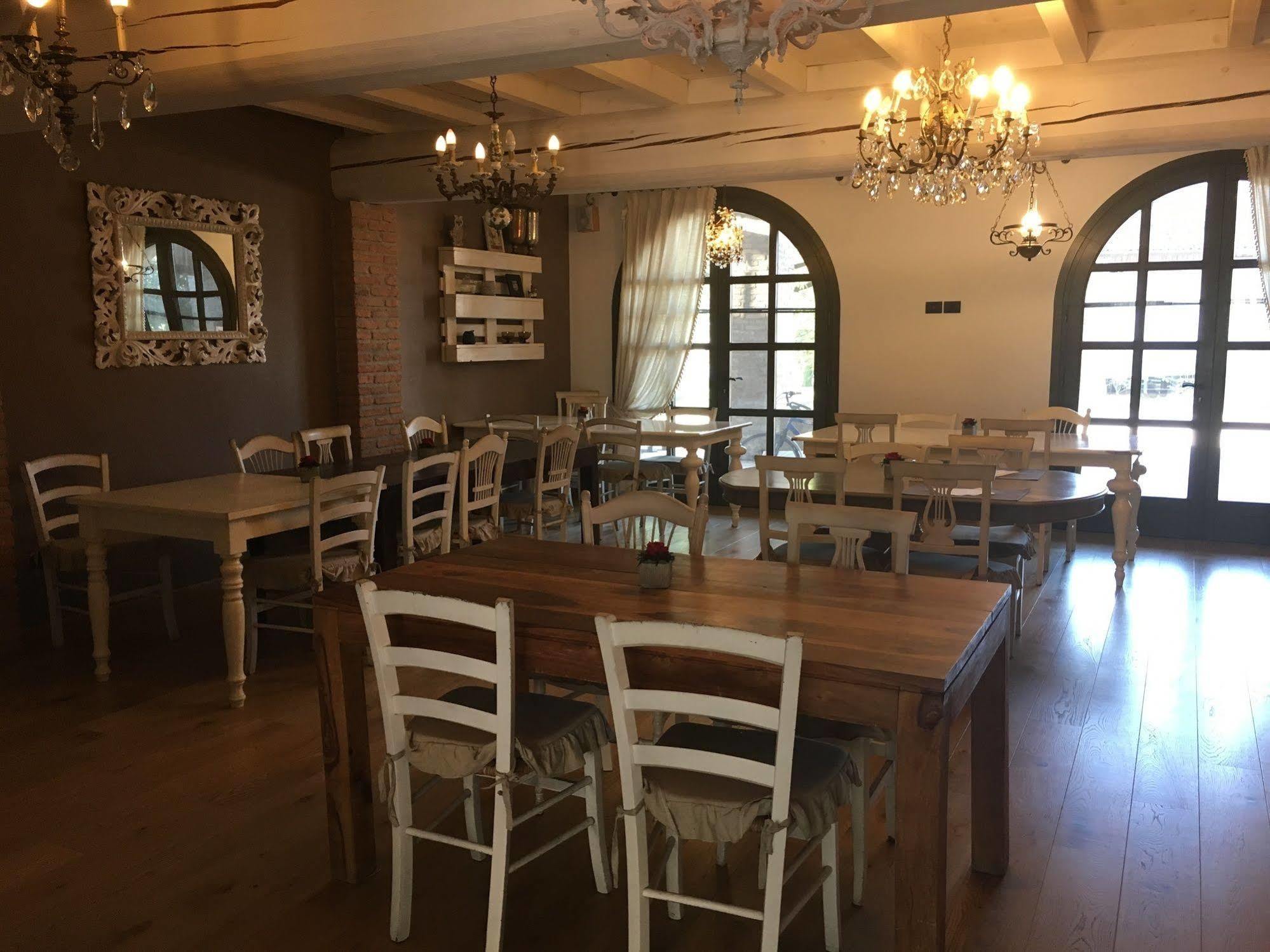 Agriturismo Corte Rocca San Giorgio di Mantova Εξωτερικό φωτογραφία